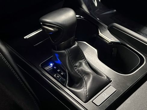 Certified 2025 Lexus ES 350 FWD image 21