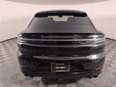 New 2026 Porsche Cayenne GTS AWD/4WD image 6