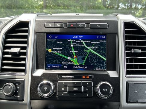 Used 2021 Ford F250 Lariat AWD/4WD image 20