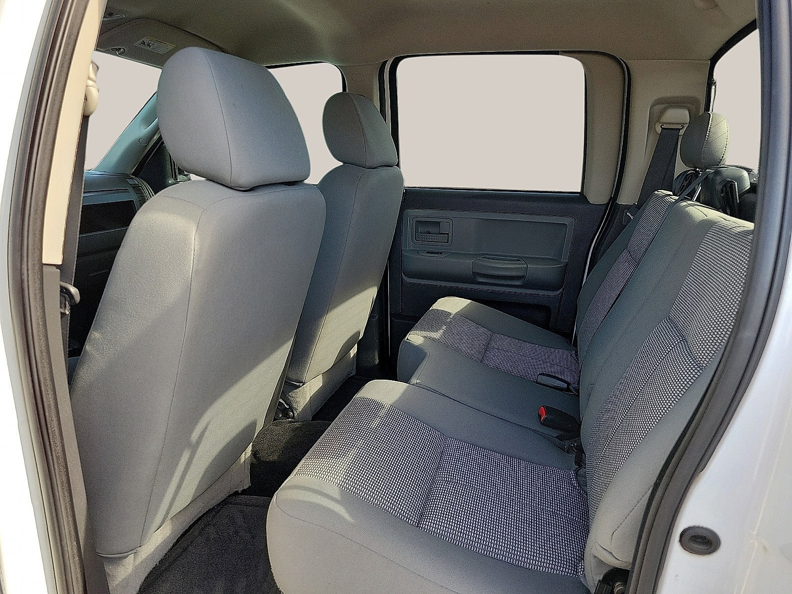 Used 2010 Dodge Dakota Big Horn w/ Utility Group AWD/4WD image 9