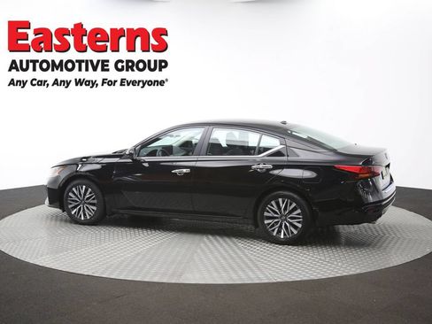 Used 2023 Nissan Altima 2.5 SV w/ SV Premium Package FWD image 63