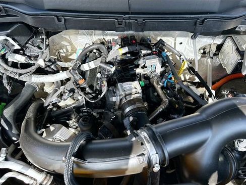 Used 2025 Ford F150 XLT w/ Equipment Group 301A Standard AWD/4WD image 28