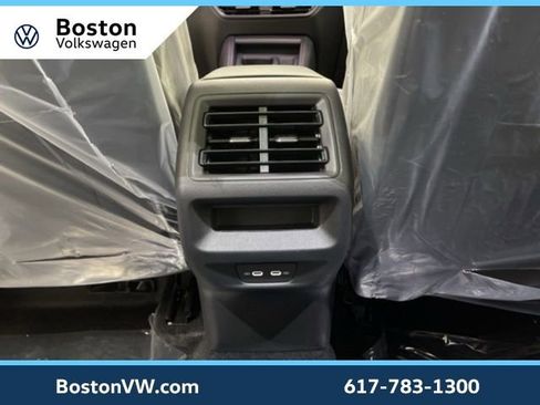 New 2026 Volkswagen Tiguan SE image 26