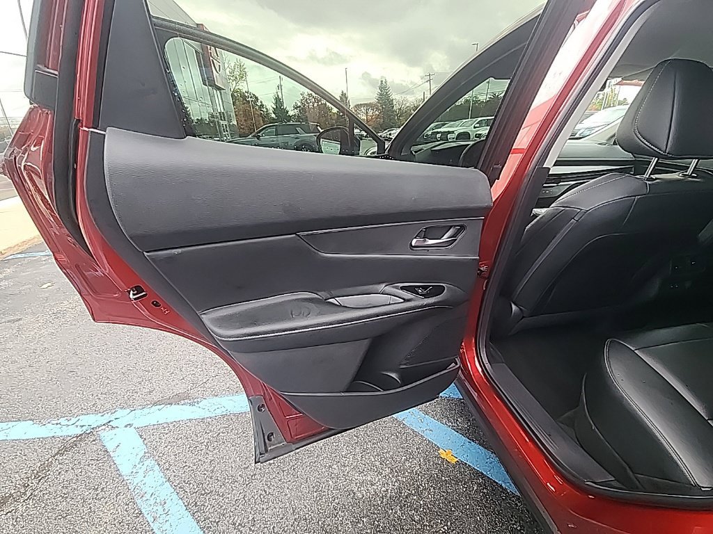 Certified 2025 Nissan Murano SV AWD/4WD image 24