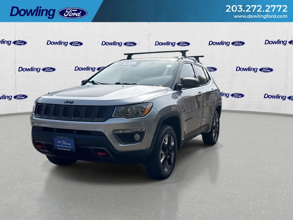 Used 2017 Jeep Compass Trailhawk w/ Leather Interior Group AWD/4WD image 4