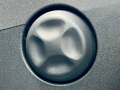 Used 2023 GMC Sierra 1500 AT4 w/ AT4 Premium Package image 34