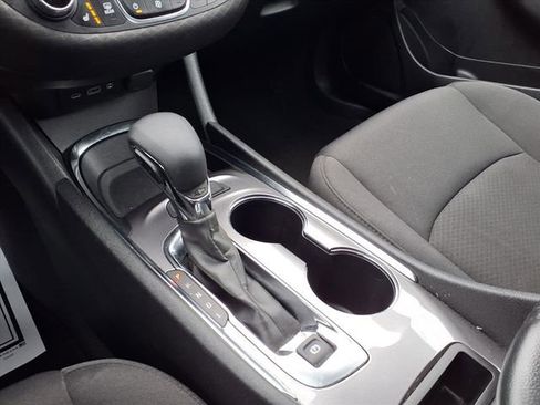 Used 2023 Chevrolet Malibu LT image 6