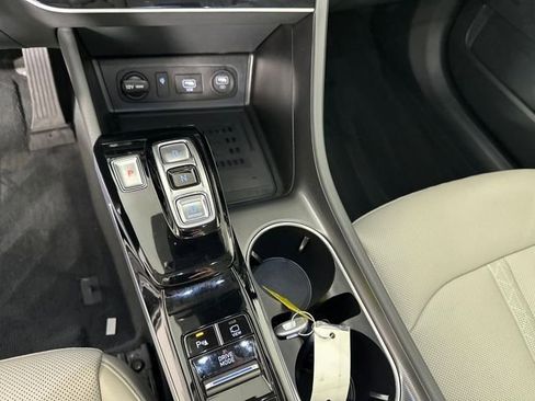 Used 2023 Hyundai Sonata Limited FWD image 20