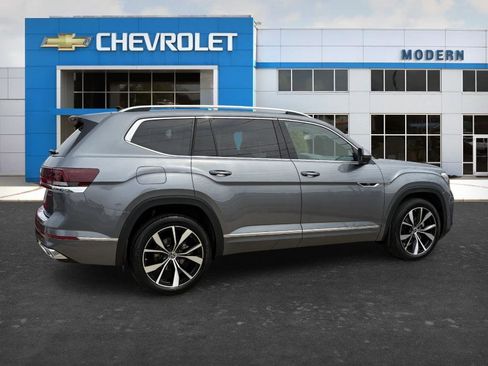 Used 2024 Volkswagen Atlas SEL Premium R-Line AWD/4WD image 5