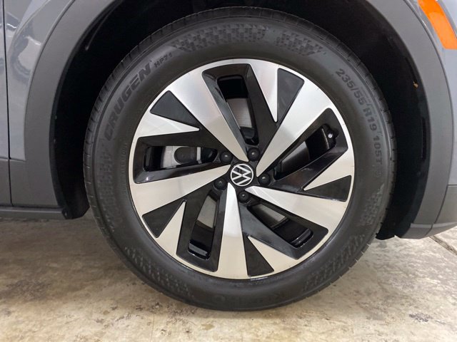 Used 2025 Volkswagen ID.4 Pro RWD image 31