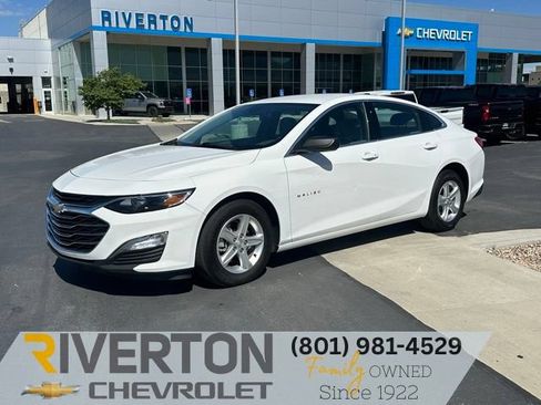 Used 2024 Chevrolet Malibu LS FWD image 1