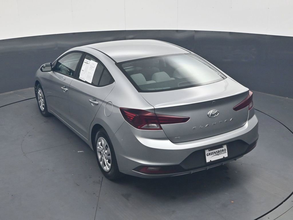 Used 2020 Hyundai Elantra SE FWD image 27