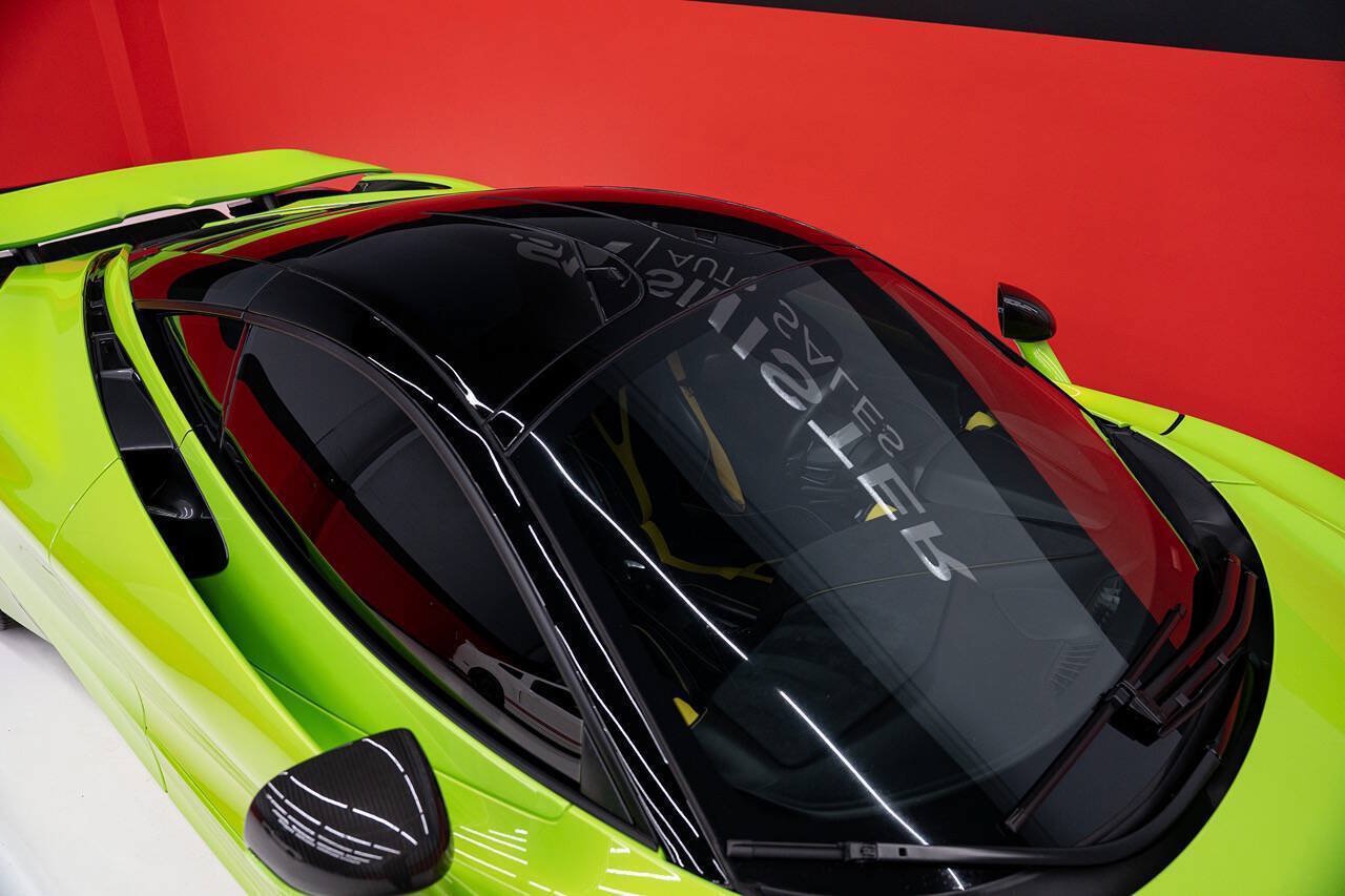 Used 2018 McLaren 720S Performance RWD image 51