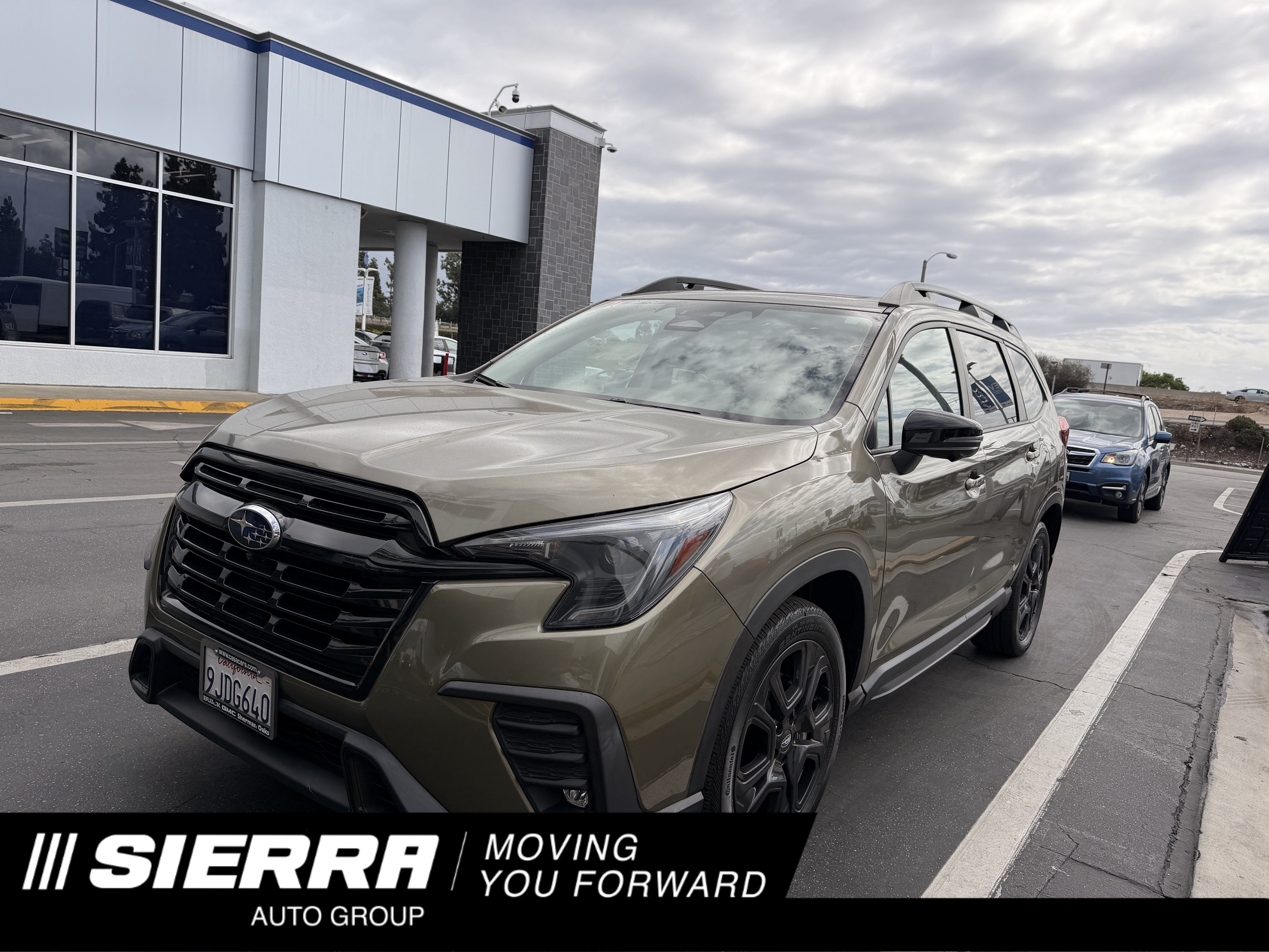Used 2023 Subaru Ascent Onyx Edition Limited AWD/4WD image 1