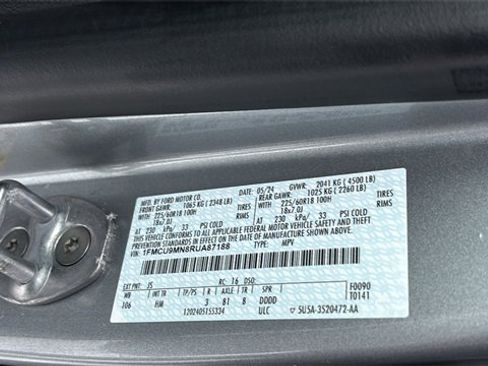 Used 2024 Ford Escape ST-Line image 33