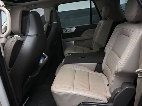 Used 2024 Lincoln Navigator L Reserve w/ Equipment Group 201A AWD/4WD image 35