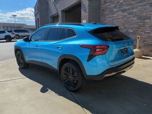 Certified 2025 Chevrolet Trax ACTIV w/ Driver Confidence Package image 4