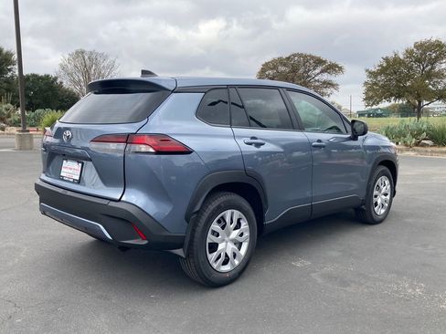 New 2026 Toyota Corolla Cross L FWD image 5