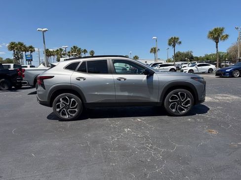 New 2026 Chevrolet Trax RS image 15