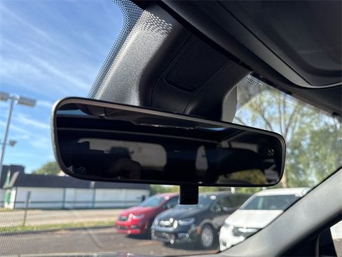 New 2025 Jeep Grand Cherokee Altitude image 26