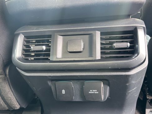 Certified 2022 Ford F150 XLT w/ Equipment Group 302A High image 25