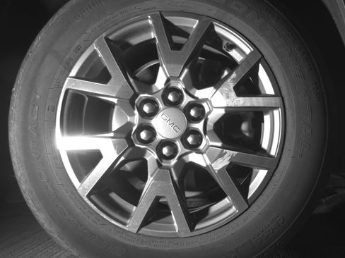 Used 2023 GMC Acadia SLT AWD/4WD image 13