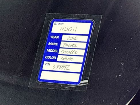 Used 2016 Toyota Corolla S image 25