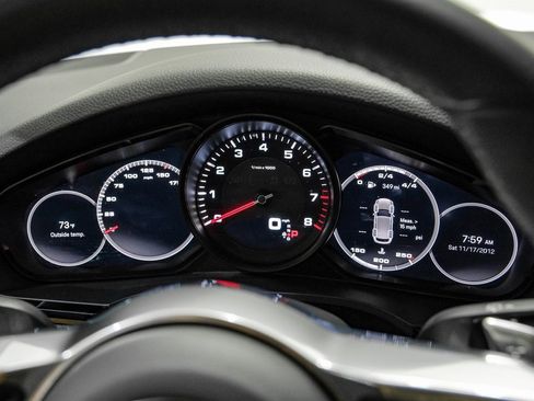 Used 2023 Porsche Cayenne image 18