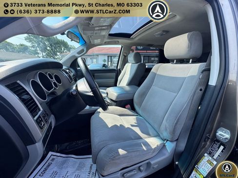 Used 2013 Toyota Sequoia SR5 AWD/4WD image 9