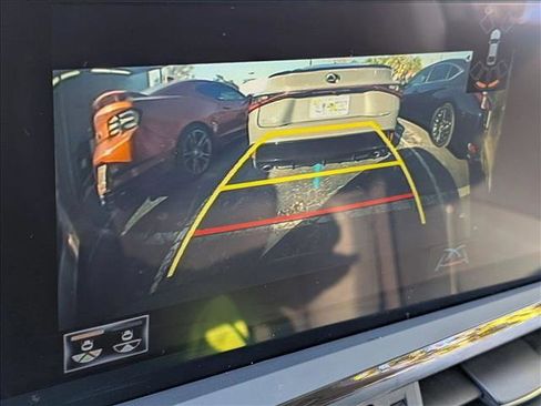 Used 2022 Lexus ES 350 w/ Premium Package image 8