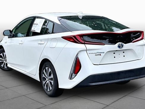 Used 2020 Toyota Prius Prime LE FWD image 12