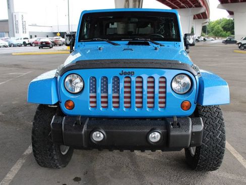 Used 2011 Jeep Wrangler Sahara w/ Trailer Tow Group AWD/4WD image 3