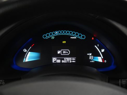 Used 2015 Nissan Leaf S w/ Charge Package FWD image 23