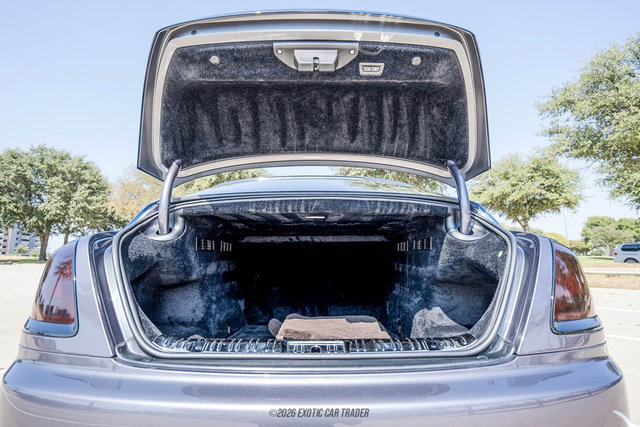 Used 2016 Rolls-Royce Wraith RWD image 90