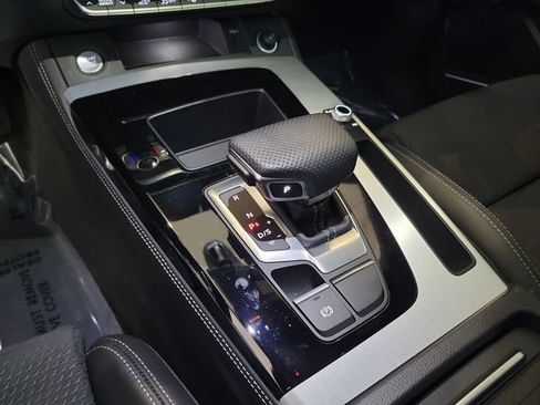 Used 2024 Audi Q5 e Prestige image 6