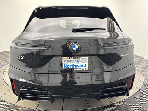 New 2026 BMW iX xDrive45 w/ M Sport Package image 15