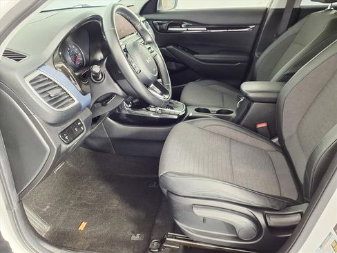Used 2022 Kia Seltos S image 13