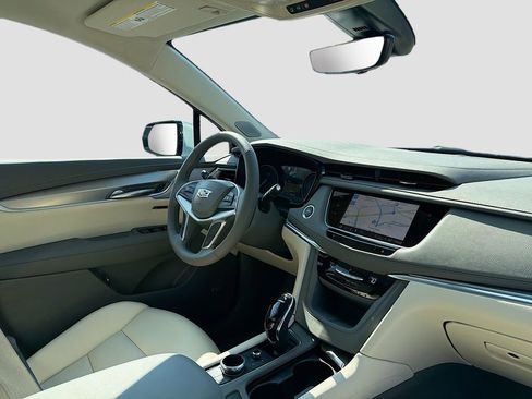New 2025 Cadillac XT5 Premium Luxury w/ Technology Package image 30