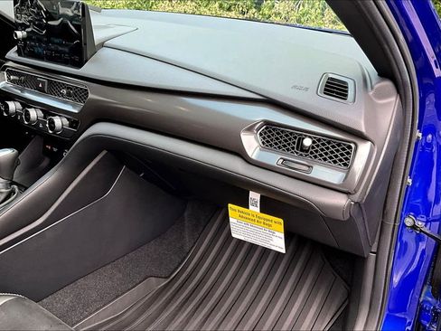 New 2025 Acura Integra A-Spec image 14