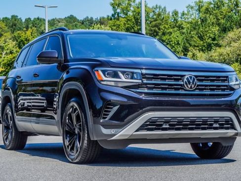 Used 2022 Volkswagen Atlas SE FWD image 6