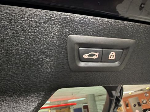 Used 2017 BMW X6 xDrive35i image 34