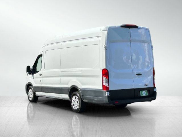 Used 2022 Ford E-Transit 148 High Roof Extended RWD image 6