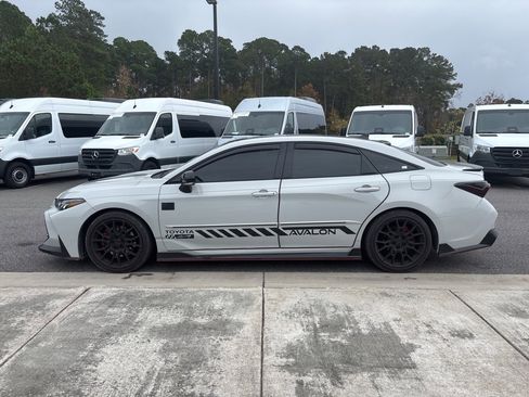 Used 2021 Toyota Avalon TRD image 8