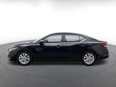 Used 2025 Nissan Sentra S FWD image 4