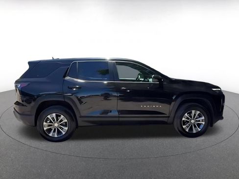 Used 2025 Chevrolet Equinox LT FWD image 7