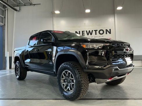 Used 2026 Chevrolet Colorado ZR2 w/ Technology Package image 32