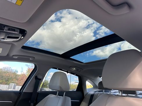 New 2026 Hyundai Sonata Limited image 28