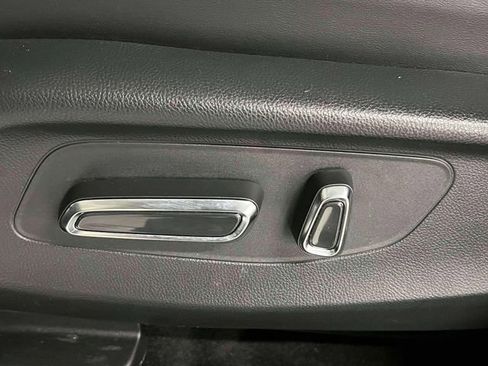 Used 2025 Acura ADX A-Spec image 16