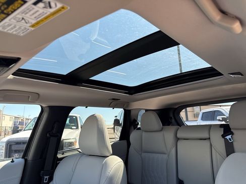 New 2026 Mitsubishi Outlander SEL FWD image 28