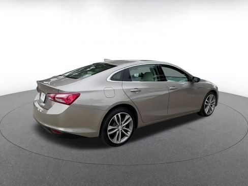 Used 2024 Chevrolet Malibu LT image 15